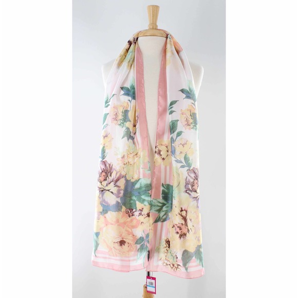 Vince Camuto Floral  18" x 72" Oblong Scarf #VC3010V - Picture 1 of 2